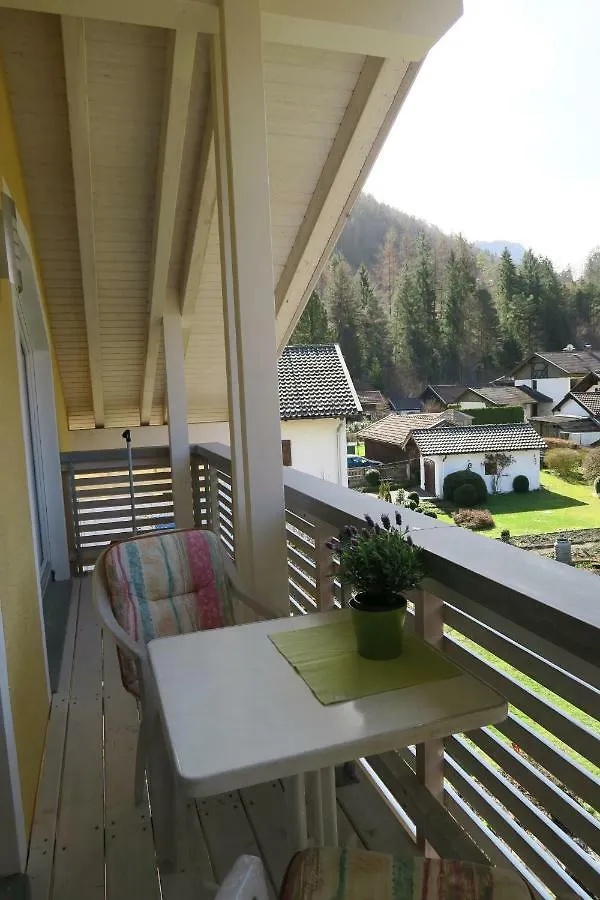 Ferienwohnung Reiteralmblick - Regina Haeusl Schneizlreuth